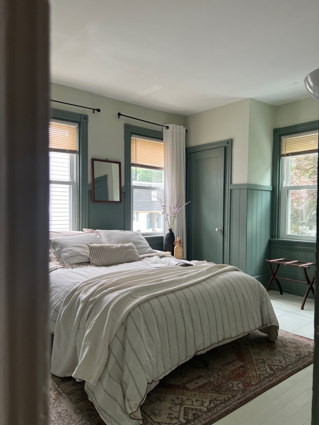 Creating Intention: Refreshing Our Guest&nbsp;Bedroom